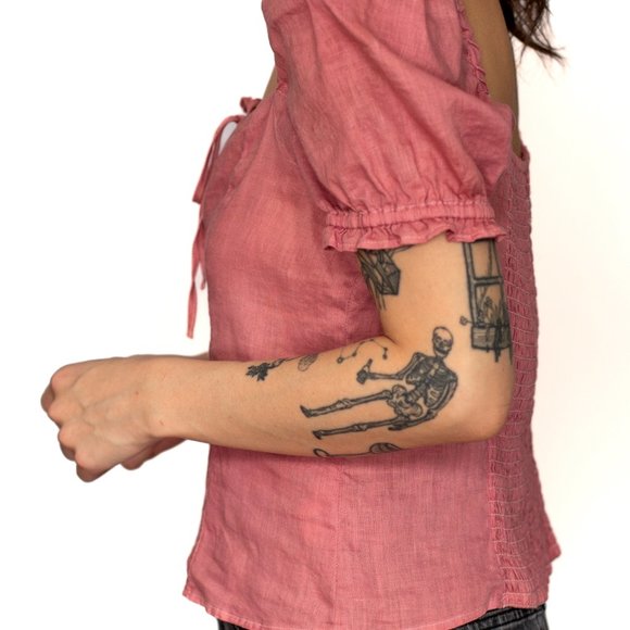 H&M • Small • Short Sleeve Blouse • Pink - Picture 3 of 8